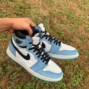 Jordan 1 OG university blue